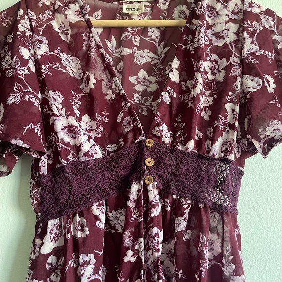 Dizzire Sheer Floral Kimono Cover-up in size Small - Picture 3 of 5